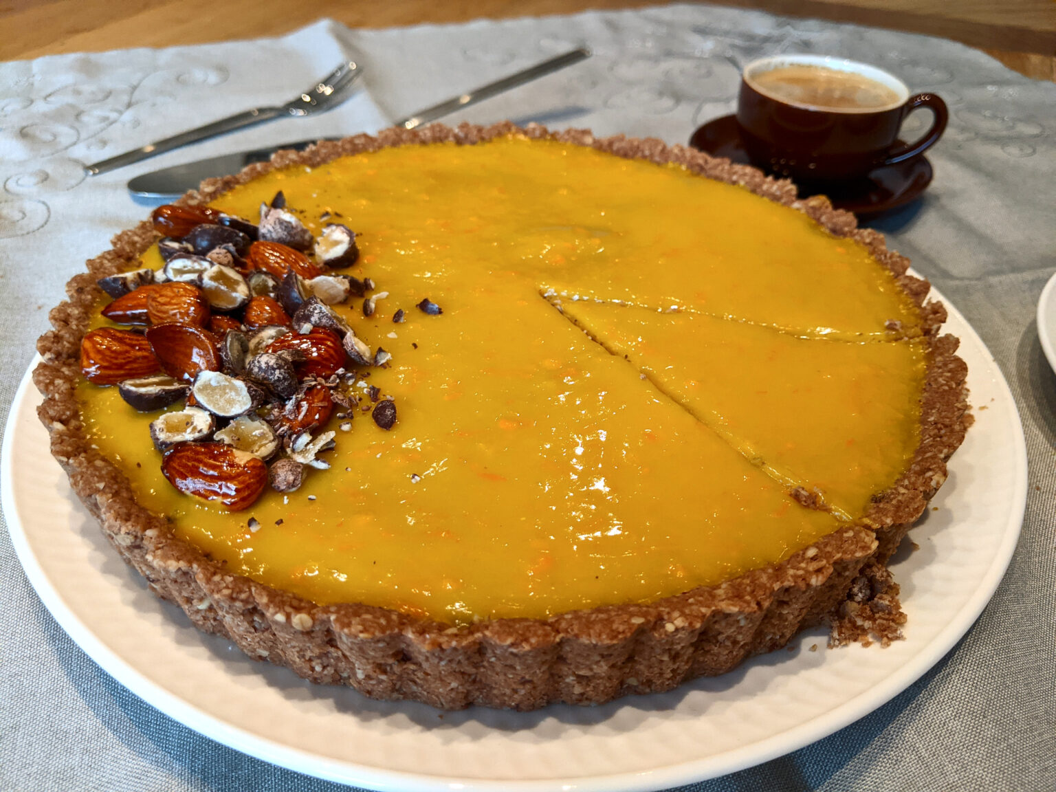 Orangen Mohn Tarte Recipe And A Cup Of Coffee