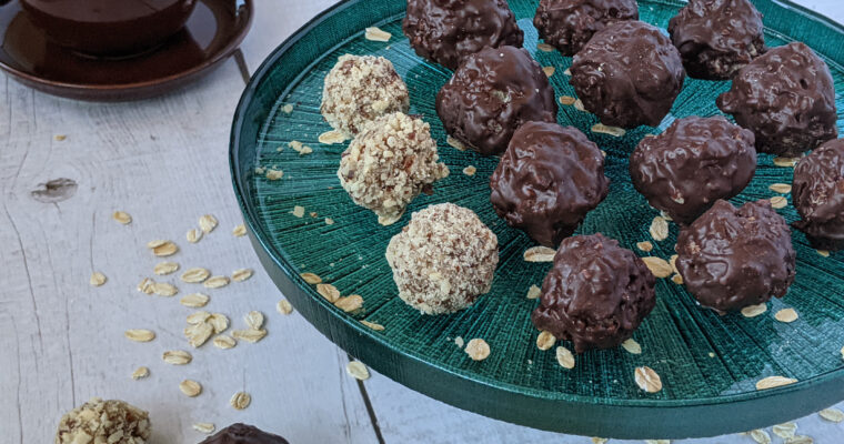 Banana Oats Hazelnut Chocolate Bliss Balls