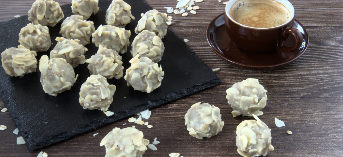 Banana Oats Almonds White Cashew Chocolate Bliss Balls